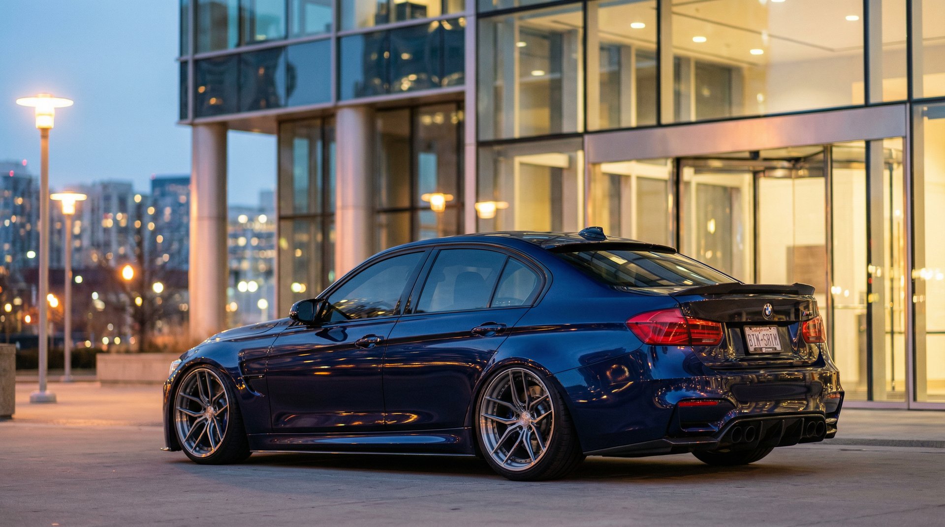 国产精品轿车改装视频